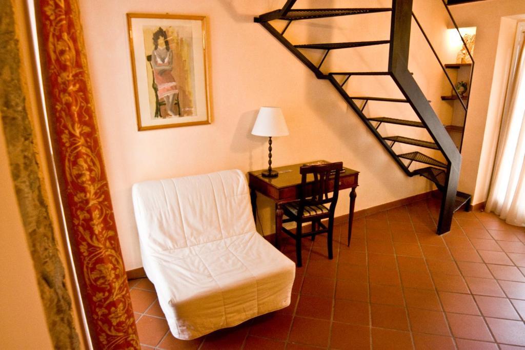 Locanda La Casetta Angera Szoba fotó